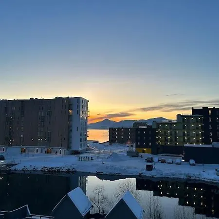 Renovated Penthouse 5 Min From Center Of Apartment